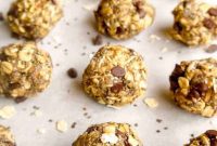 Chocolate Chip Chia Oatmeal Power Bites