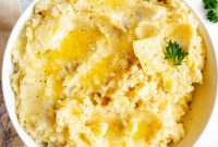 Creamy Garlic Cauliflower Potato Mash