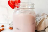 Homemade Vegan Strawberry Almond Milk