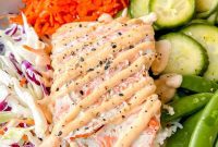 Zesty Salmon Rice Bowl with Creamy Chili Kick