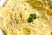 Velvety Greek Yogurt Mashed Potatoes