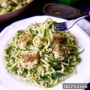 Paleo Green Pepper and Almond Pesto Zoodles & Chicken - A delicious, healthy, and easy-to-make dish.