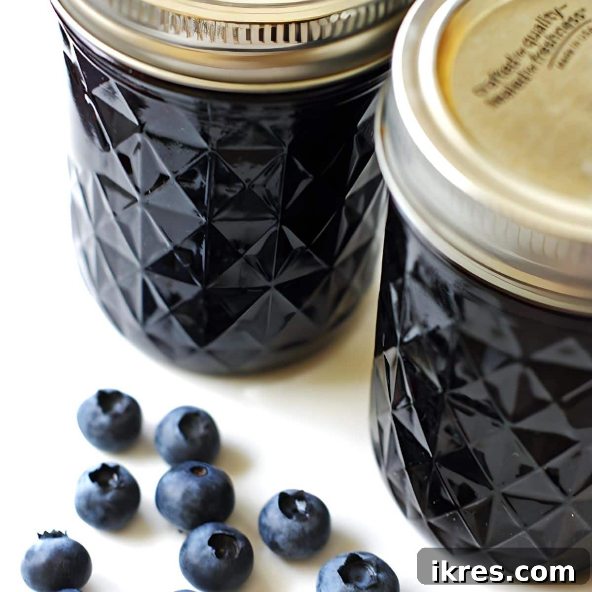 The Art of Freezing Blueberries for Smoothies and Baked Treats 8 img 11246 7