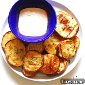 These delicious Blue Cheese Grilled Potatoes make a fantastic side dish.