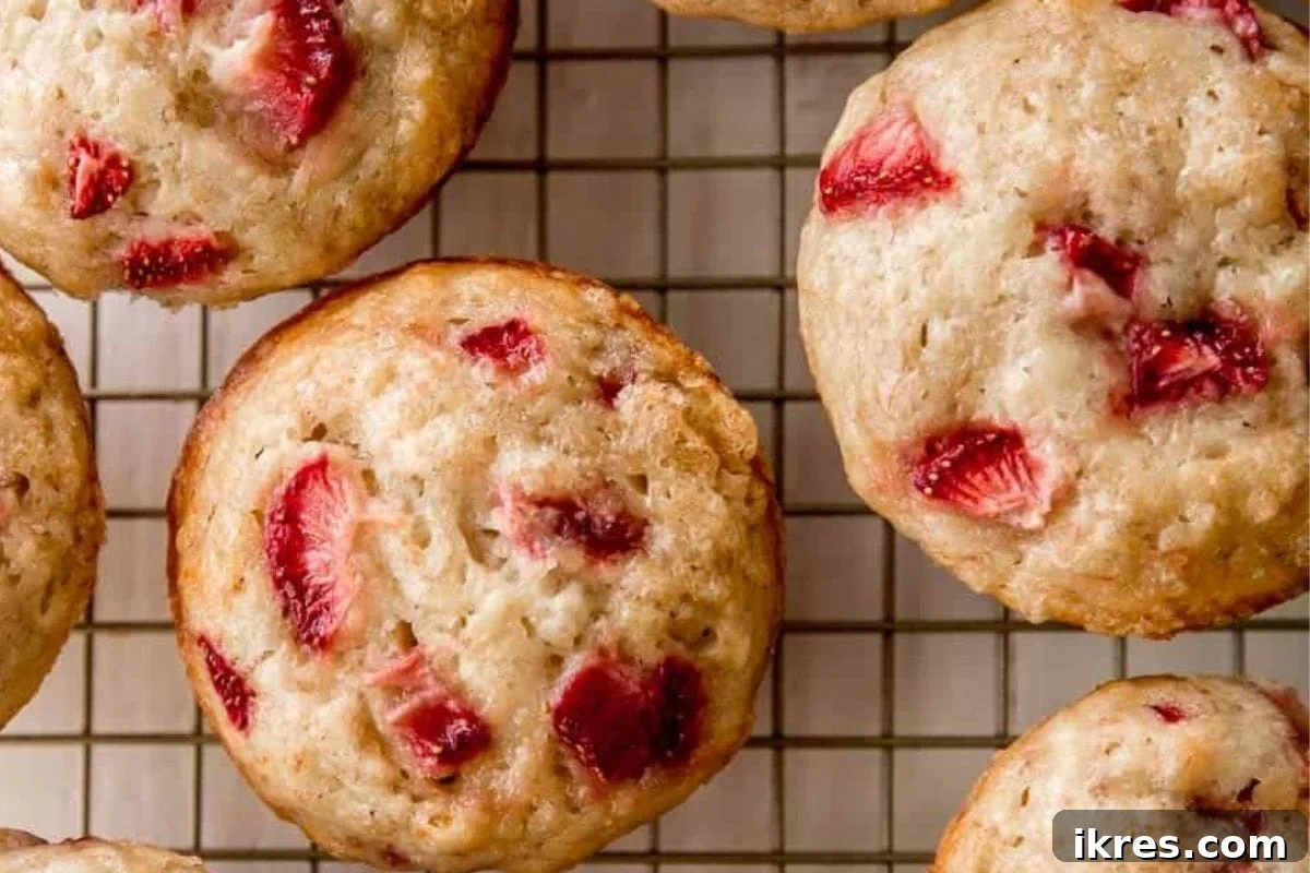 Muffin Magic: 12 Recipes to Conquer Back-to-School Mornings 6 Easy Strawberry Banana Muffins, a sweet treat for any breakfast.