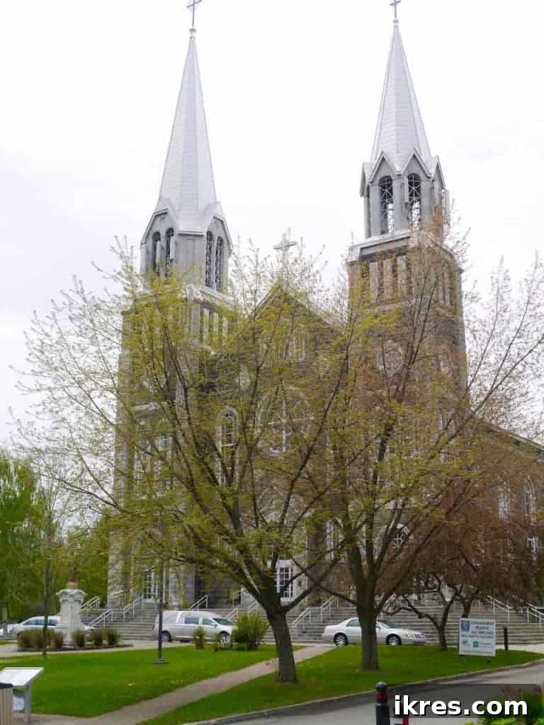 Quebec Destinations Montreal Baie St Paul La Malbaie 35 Exploring the Artistic Streets of Baie-Saint-Paul
