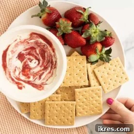 Strawberry Cheesecake Dip