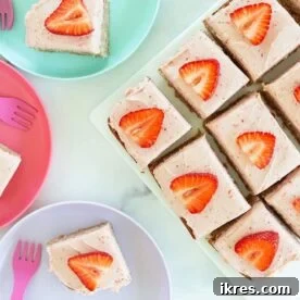Fresh Strawberry Sheet Cake