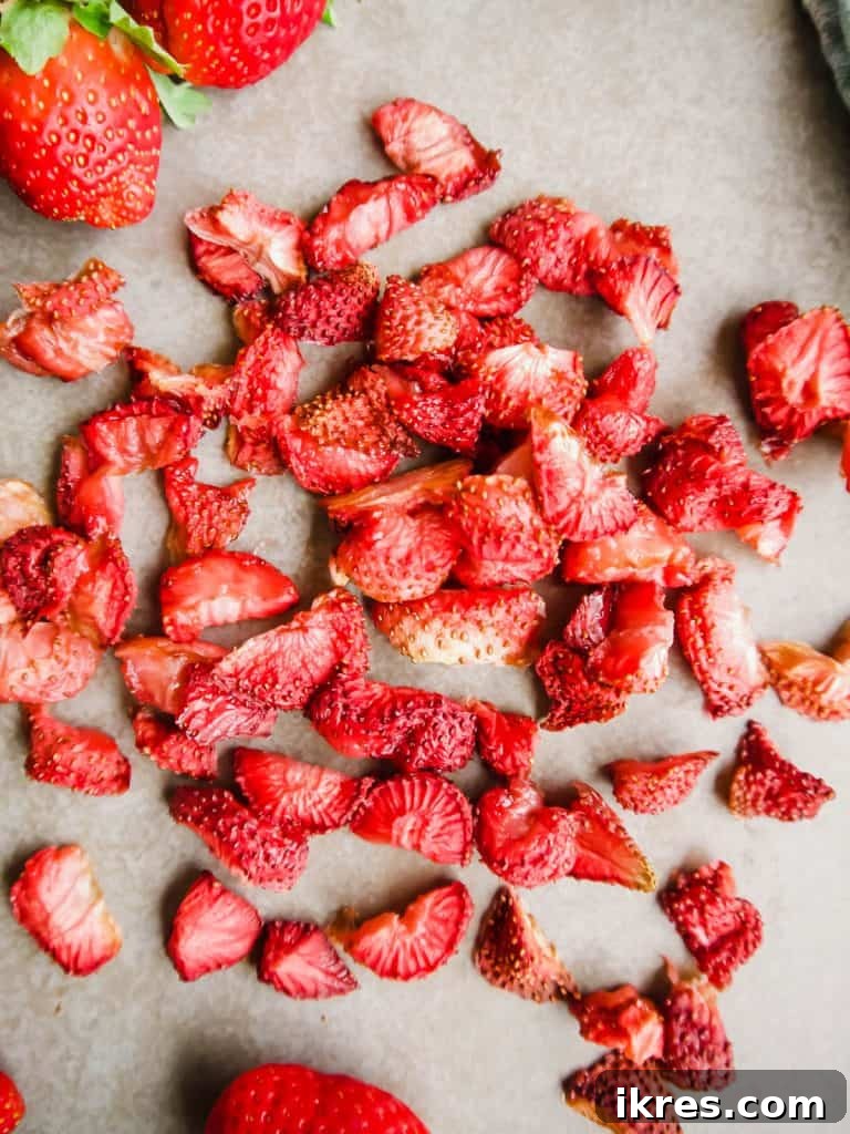 Oven-Dried Strawberries (Paleo, GF, Whole30) | Perchance to Cook, www.perchancetocook.com