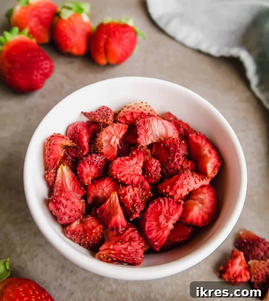 Oven-Dried Strawberries (Paleo, GF, Whole30) | Perchance to Cook, www.perchancetocook.com
