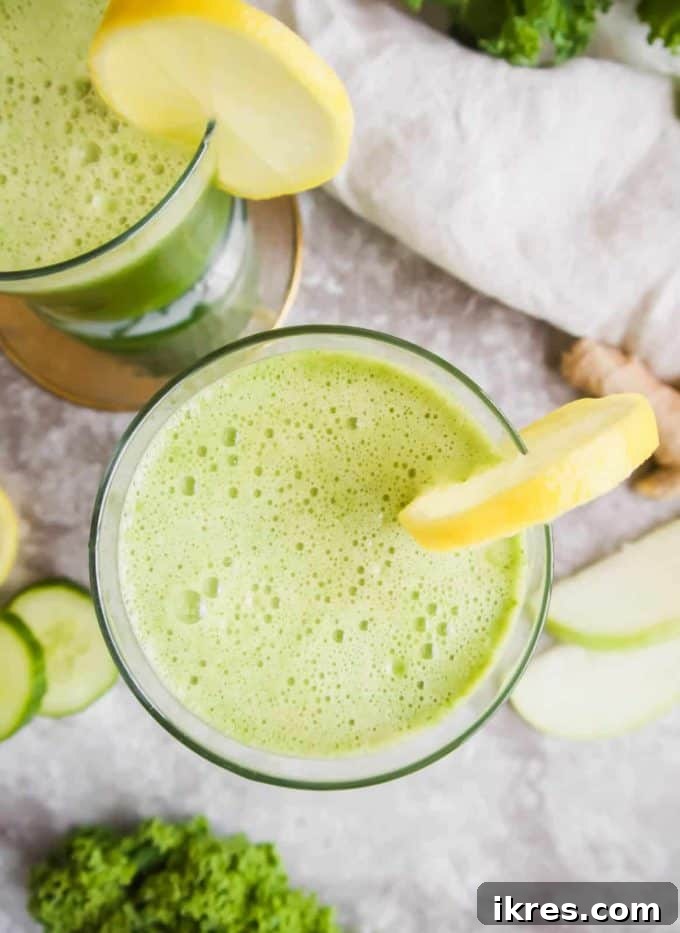 Fennel Ginger Green Elixir 2 Fresh Green Apple, Cucumber, Kale, Ginger Juice, a delicious and healthy beverage. Perfect for detox and energy.