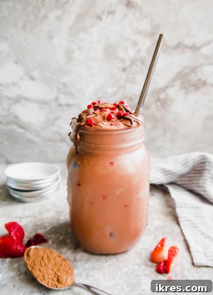 Guilt-Free Chocolate Raspberry Dream Smoothie 5 Chocolate and raspberries: a match made in heaven! Learn how this classic flavor combination perfectly masks the hidden cauliflower in our healthy Paleo, GF smoothie. Get tips for achieving the perfect balance of sweetness and tang.