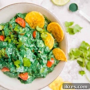 Superfood Spirulina Guacamole 6 Spirulina Guacamole in a bowl with chips inside.