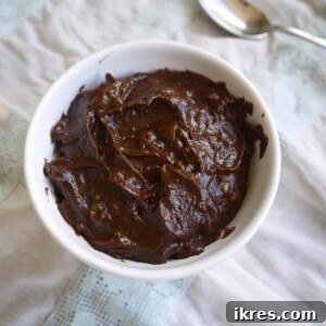 Velvety Paleo Fudgy Chocolate Avocado Frosting 2 Paleo Fudgy Chocolate Avocado Frosting (GF) | Perchance to Cook, www.perchancetocook.com