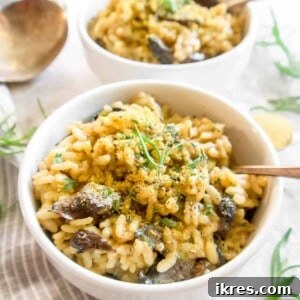 Dairy-Free Mushroom Risotto | A creamy and savory mushroom risotto made with coconut cream and chicken stock and seasoned with nutmeg, rosemary, and nutritional yeast. perchencetocook.com