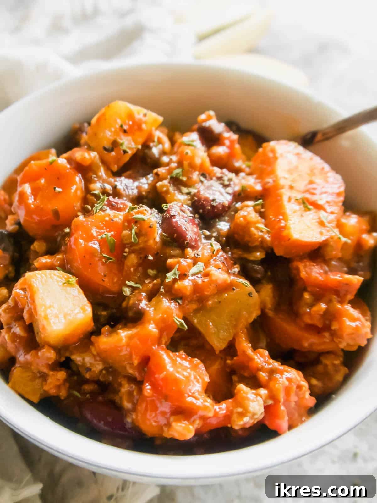 A richly textured Fall chili recipe featuring beans and tender turkey, perfect for a cozy meal.