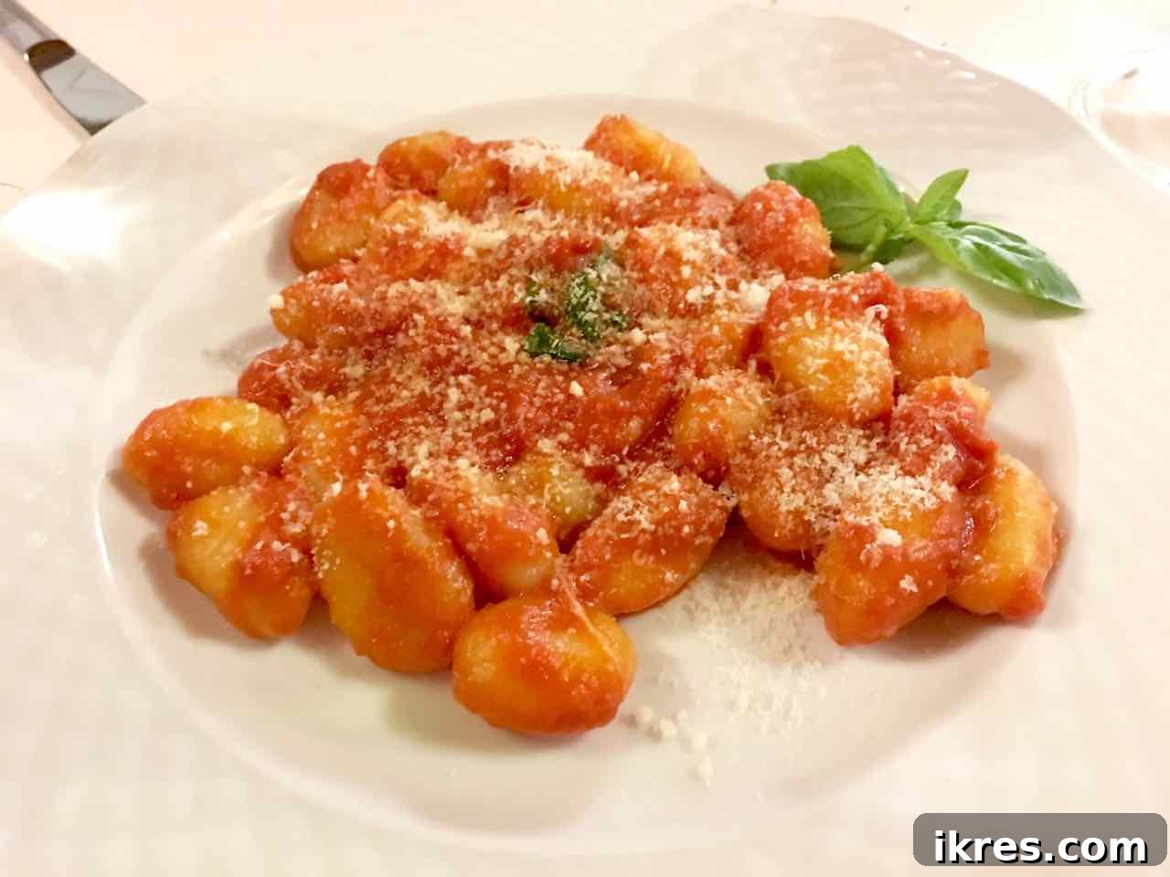 Positano's Enchantment: Our Amalfi Coast Honeymoon Unfolds 36 Best Italian Food in Positano: Ristorante Da Constantino