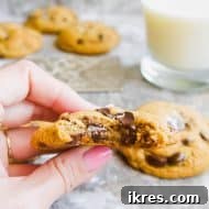 Paleo Chocolate Chip Cookies
